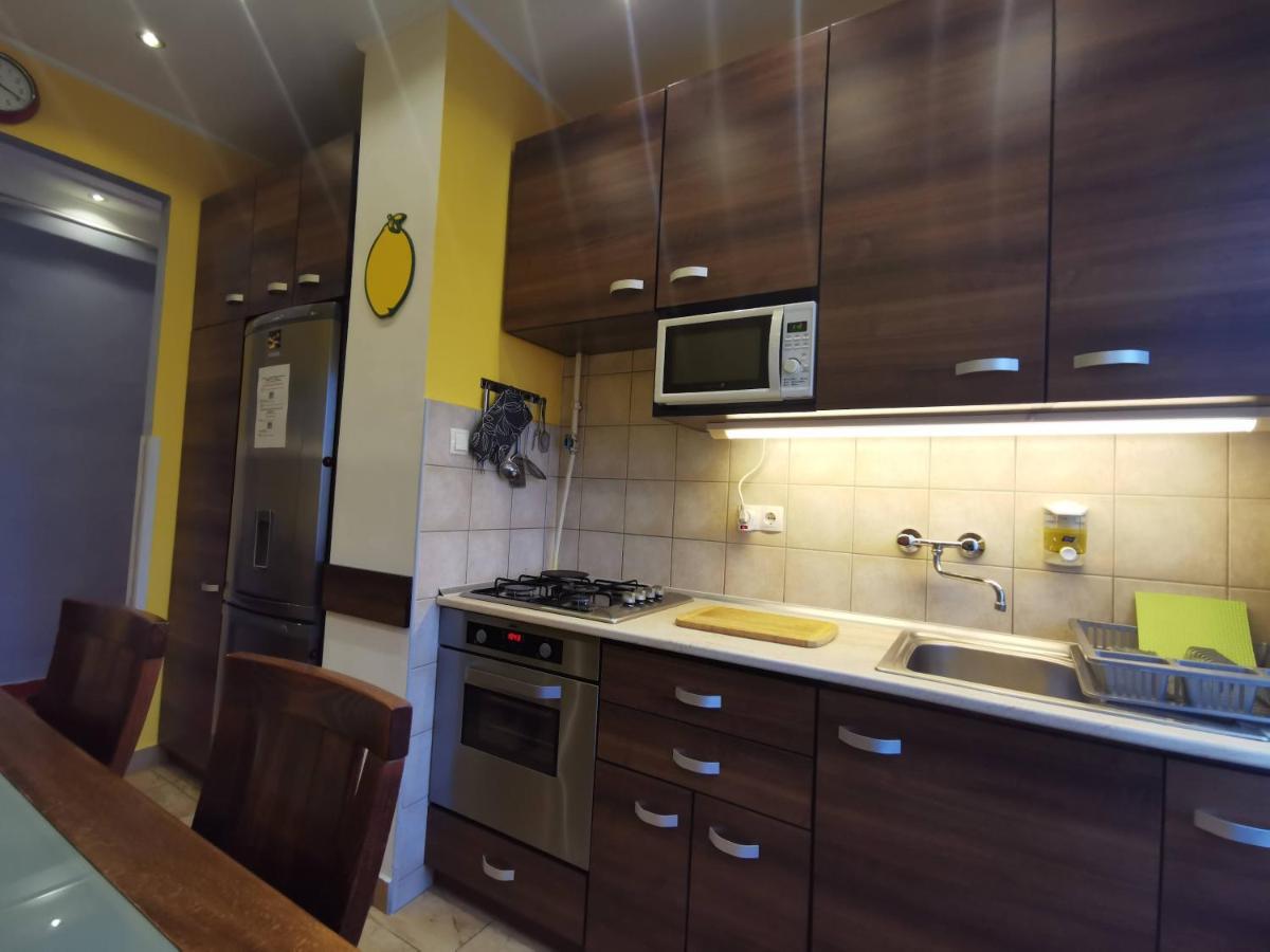 Smart Business Apartman Мишкольц Экстерьер фото